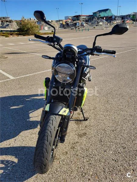 Triumph Trident 660 - Vista 4