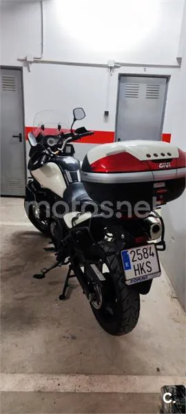 Suzuki V-Strom 650 - Vista 4