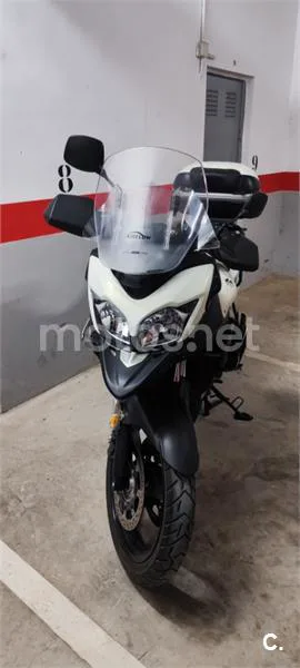 Suzuki V-Strom 650 - Vista 5