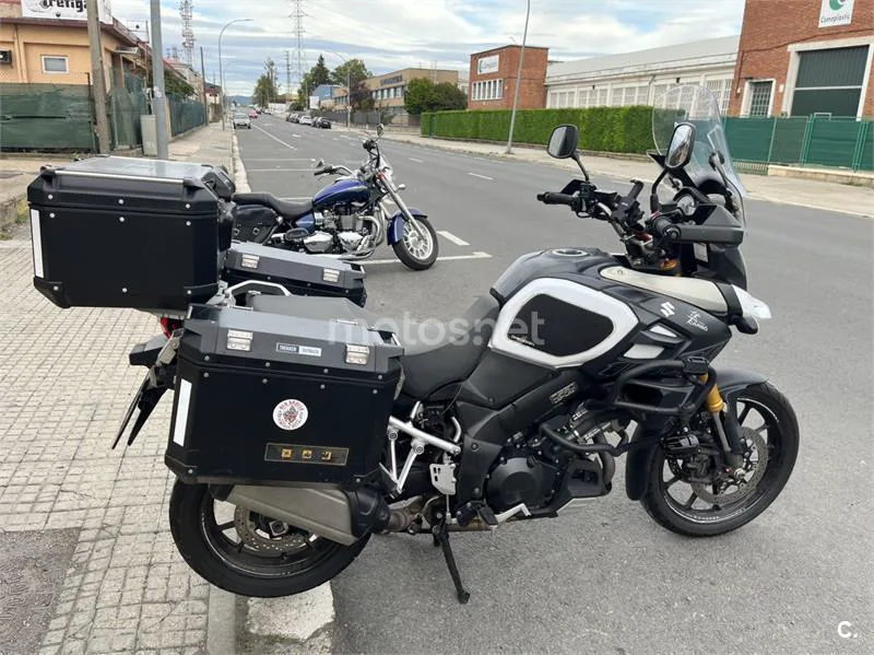 Suzuki V-Strom 1000 6350 € 2014 Araba - 2