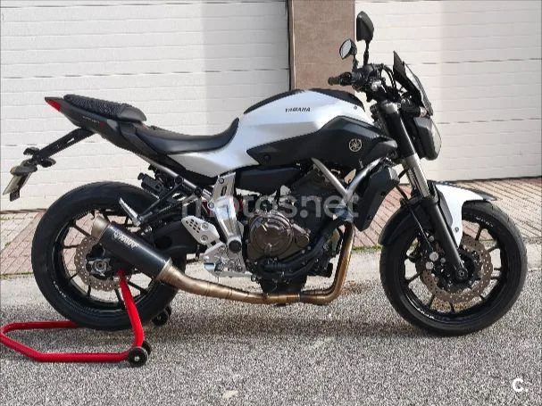 Yamaha MT-07 3650 € 2015 Jaén - 2