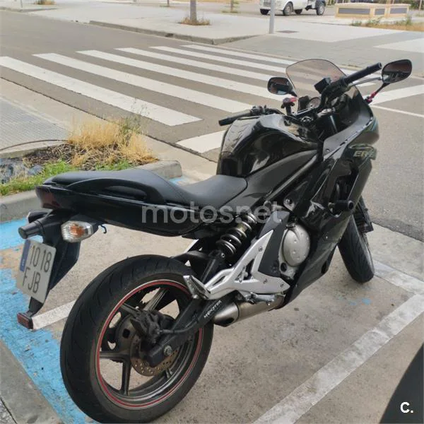Kawasaki ER-6f - Vista 4