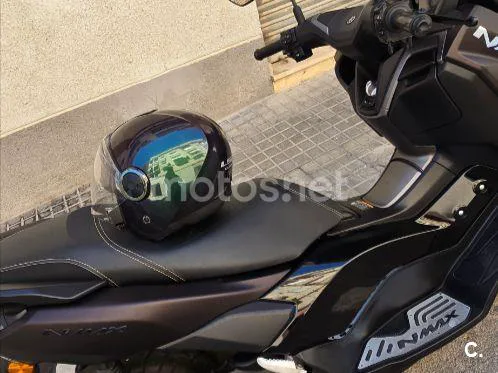 Yamaha NMAX - Vista 3