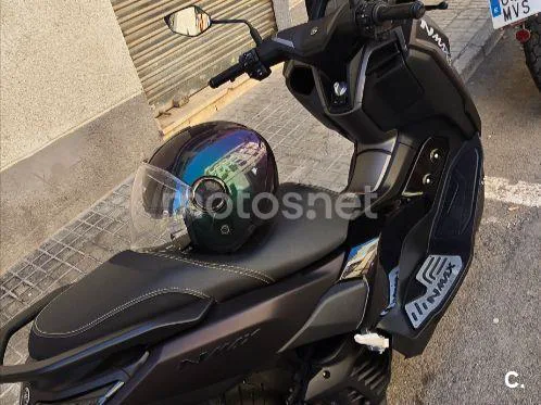 Yamaha NMAX - Vista 5