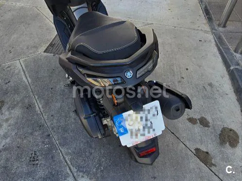 Yamaha NMAX - Vista 7