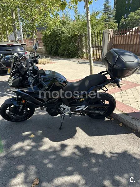 BMW F 900 XR 10.200 € 2024 Madrid - 2