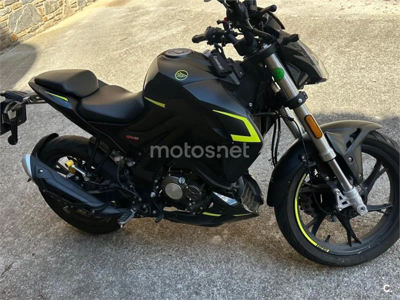Keeway RKF 125 - Vista 3