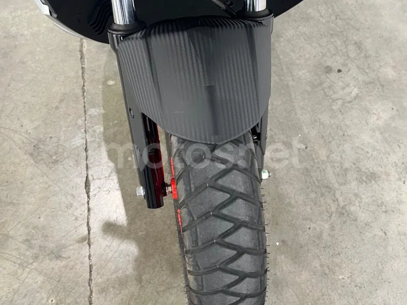 Aprilia SR GT 125 - Vista 14
