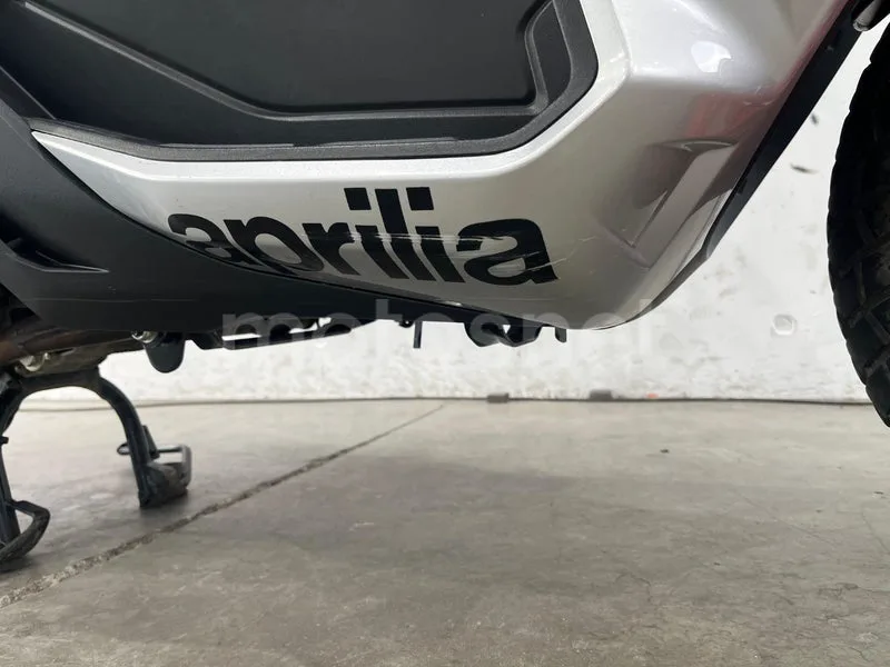 Aprilia SR GT 125 - Vista 28