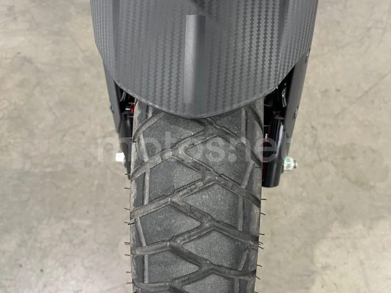 Aprilia SR GT 125 - Vista 29