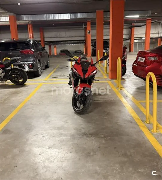 QJ Motor SRK 125 3200 € 2025 Madrid - 2
