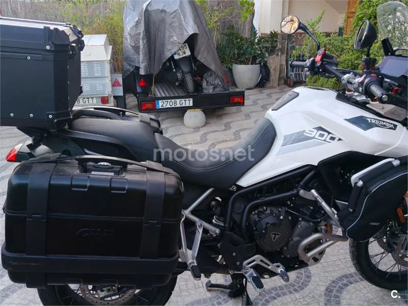Triumph Tiger 900 - Vista 4