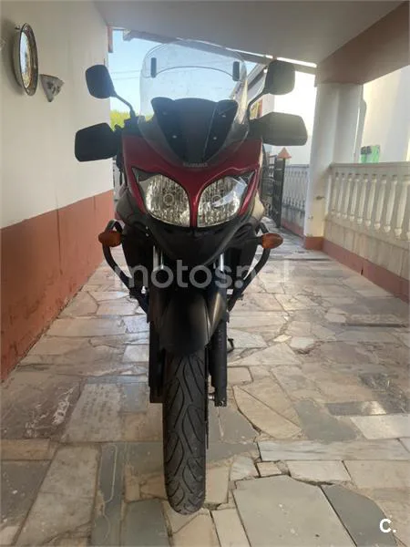 Suzuki V-Strom 650XT - Vista 4