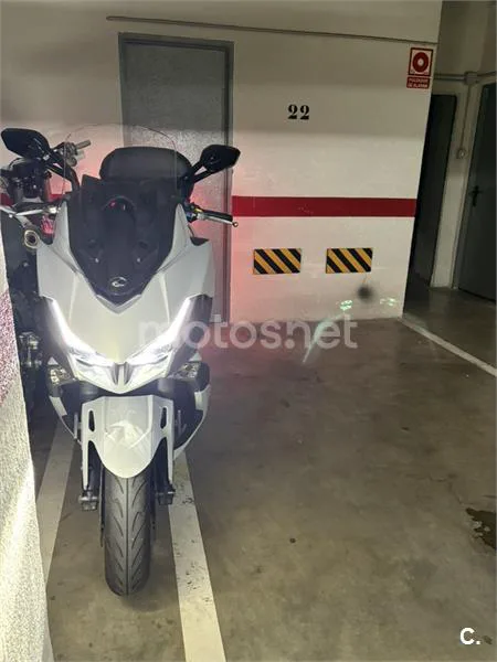 Kymco Xciting VS 400 - Vista 10