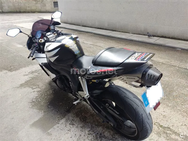 Honda CBR1000RR Fireblade - Vista 16