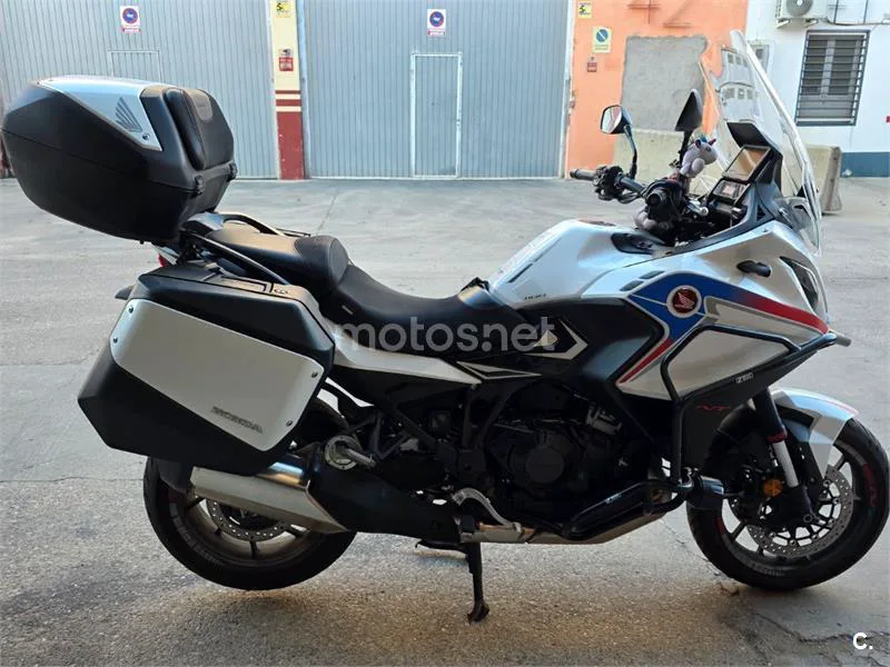Honda NT1100 - Vista 7