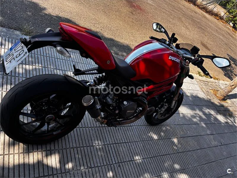 Ducati Monster 1100 EVO - Vista 6