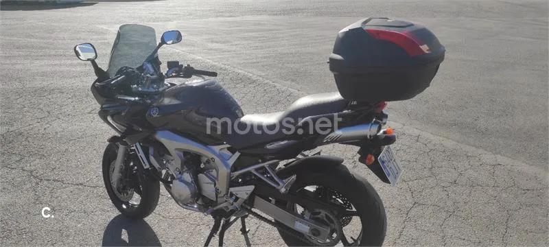 Yamaha FZ6 Fazer - Vista 13