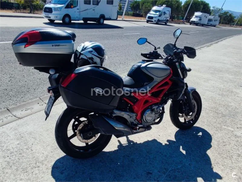 Suzuki Gladius 650 - Vista 6