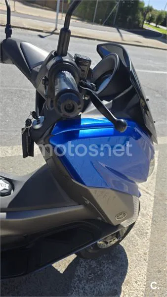 Yamaha NMAX - Vista 5