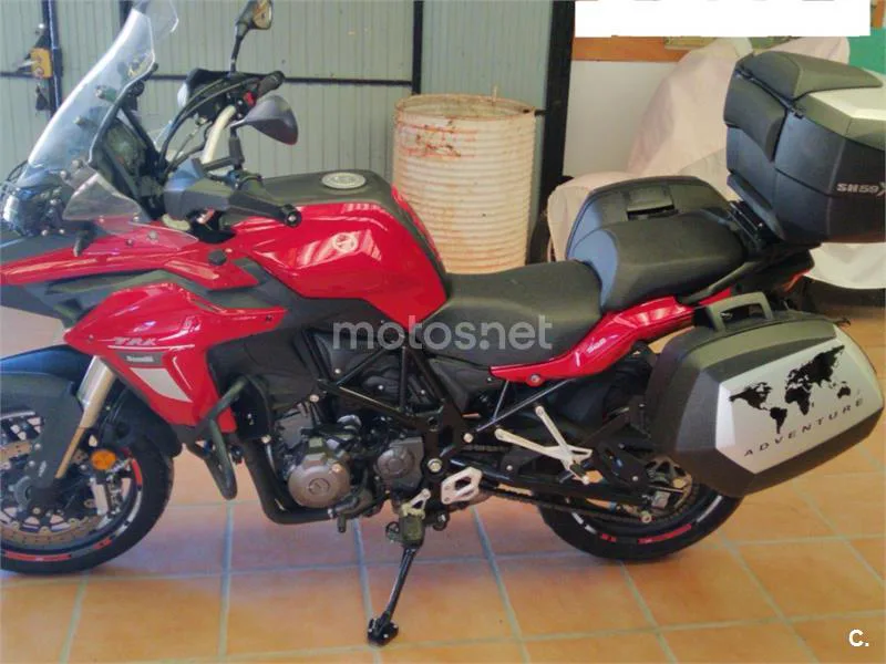 Benelli TRK 502 - Vista 3