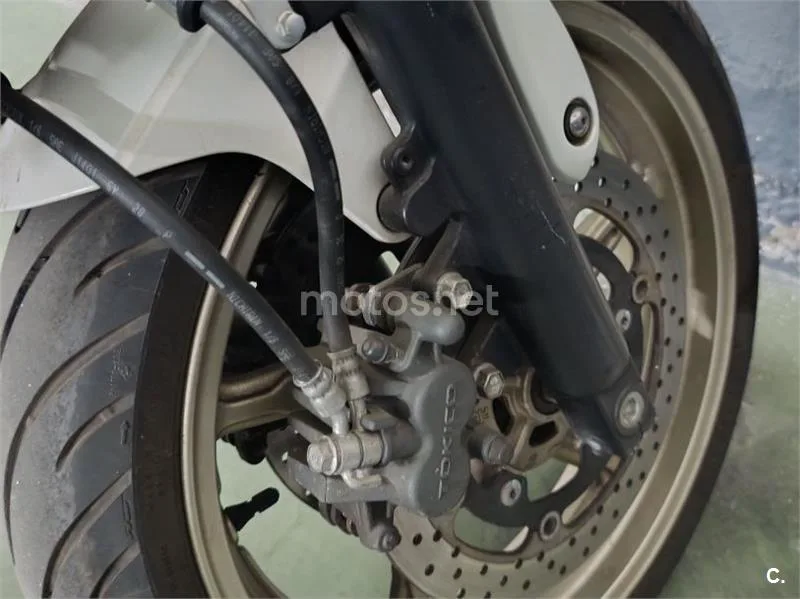 Suzuki Gladius 650 - Vista 5