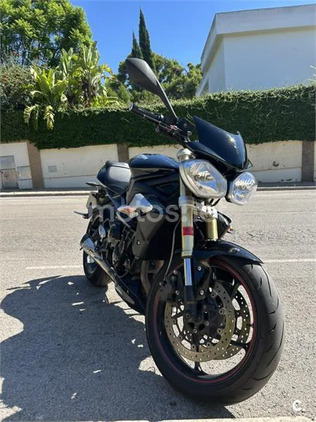 Triumph Street Triple - Vista 3