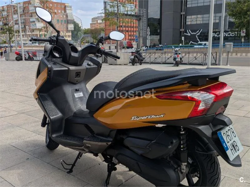 Kymco Super Dink 125 - Vista 3