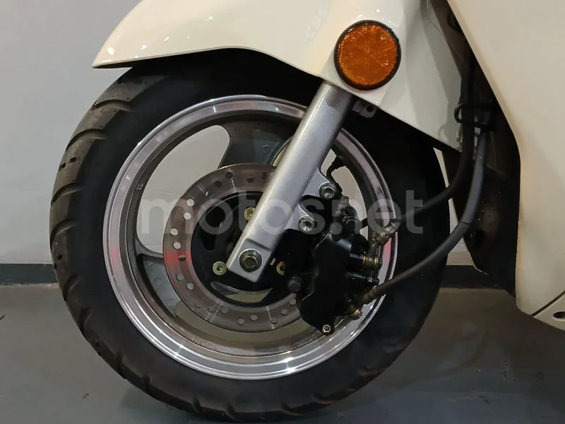 Keeway Zahara 125 - Vista 11