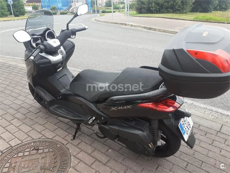 Yamaha XMAX 250 - Vista 6