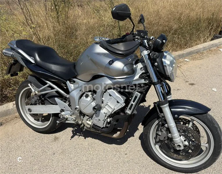 Yamaha FZ6 Fazer - Vista 9