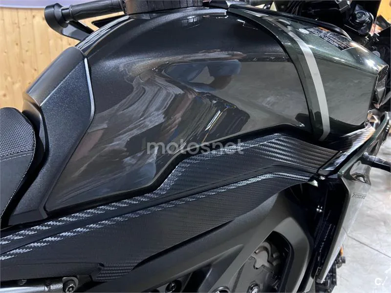 Yamaha Tracer 900 - Vista 32