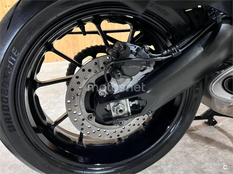 Yamaha Tracer 900 - Vista 42