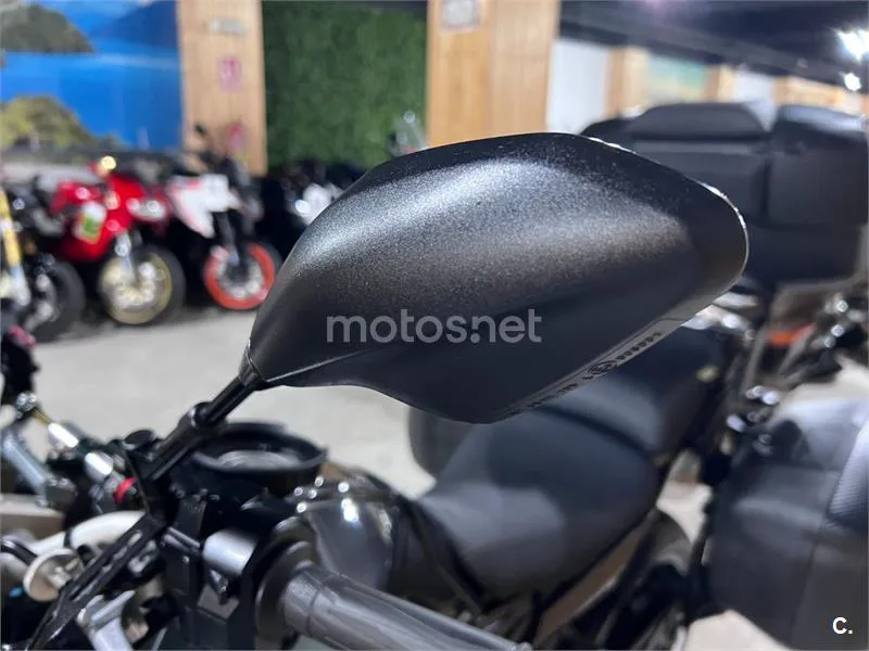 Yamaha Tracer 900 - Vista 55