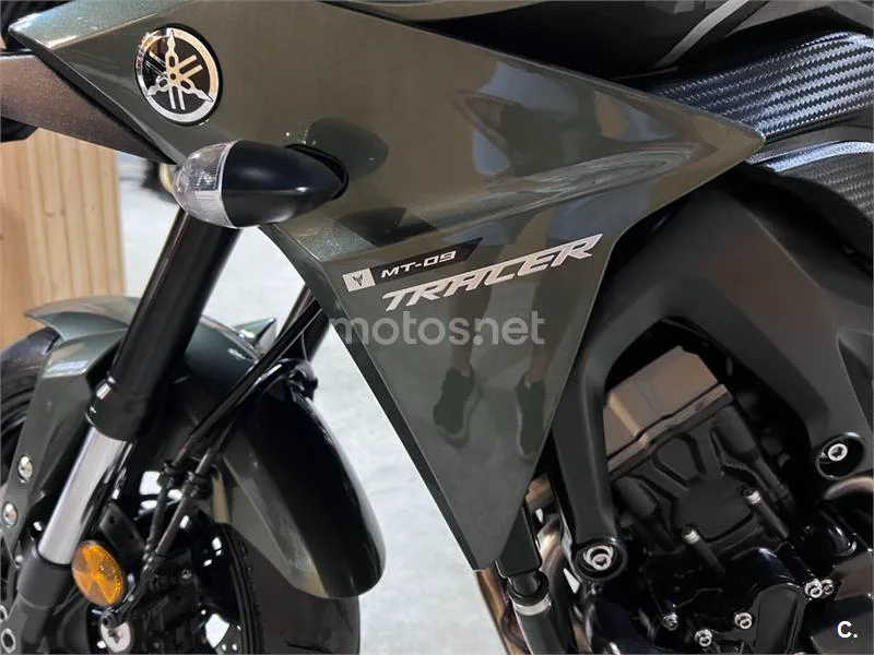 Yamaha Tracer 900 - Vista 60
