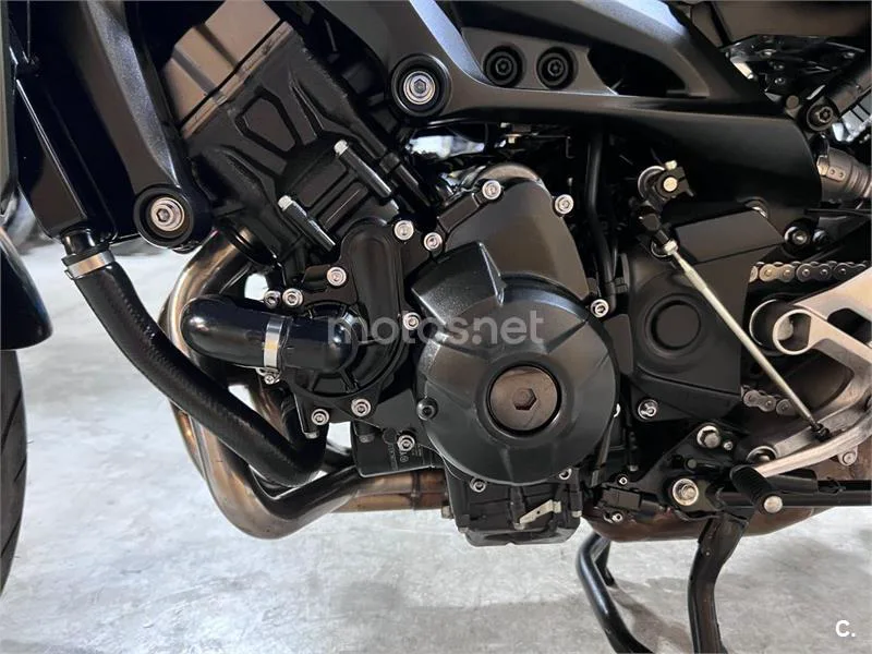 Yamaha Tracer 900 - Vista 65