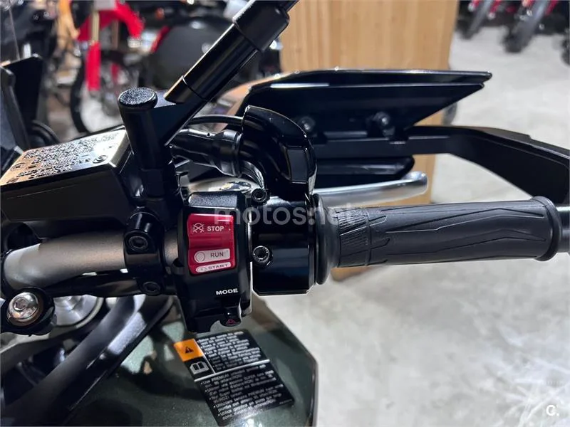 Yamaha Tracer 900 - Vista 85