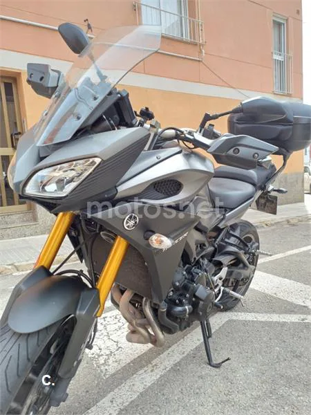 Yamaha MT-09 Tracer 4900 € 2015 Barcelona - 2