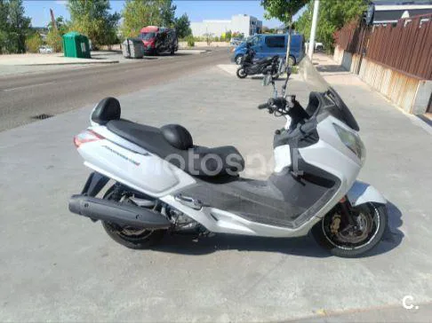 SYM Maxsym 400 650 € 2012 Valladolid - 2