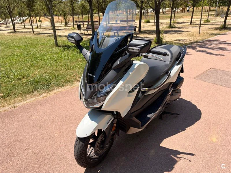 Honda Forza 125 3550 € 2019 Barcelona - 1