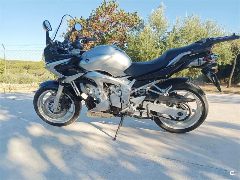 Yamaha FZ6 - Vista 3