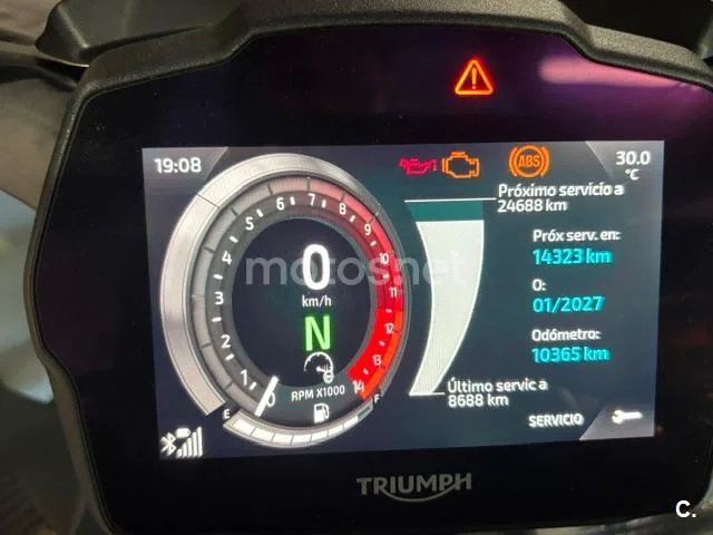 Triumph Speed Triple - Vista 11