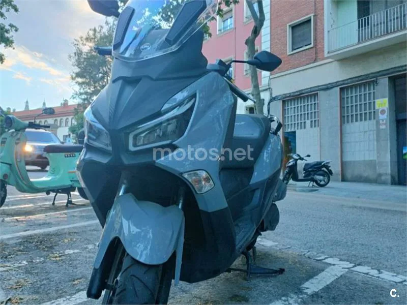 SYM Joymax 125 - Vista 3