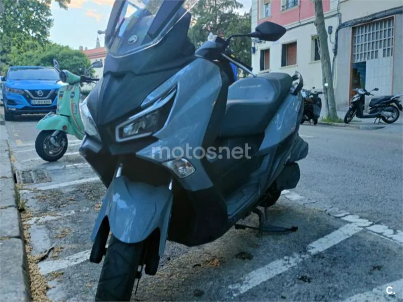 SYM Joymax 125 - Vista 7