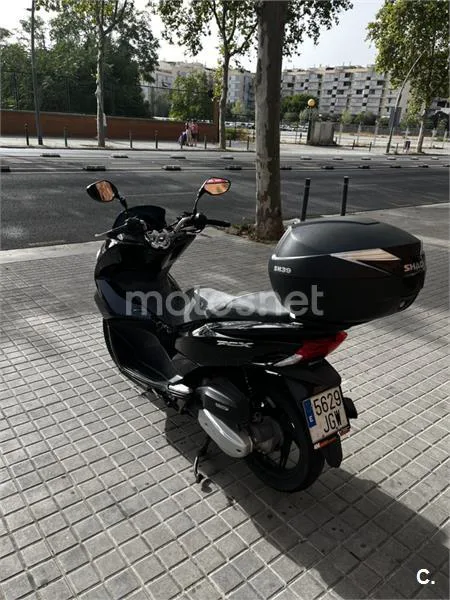 Honda PCX125 - Vista 3