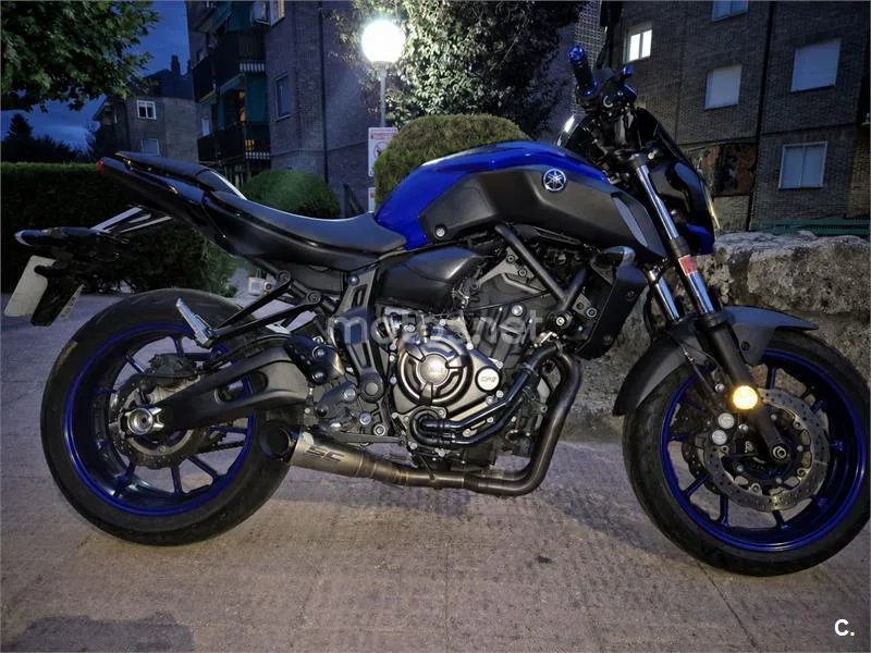 Yamaha MT-07 4999 € 2019 Madrid - 1