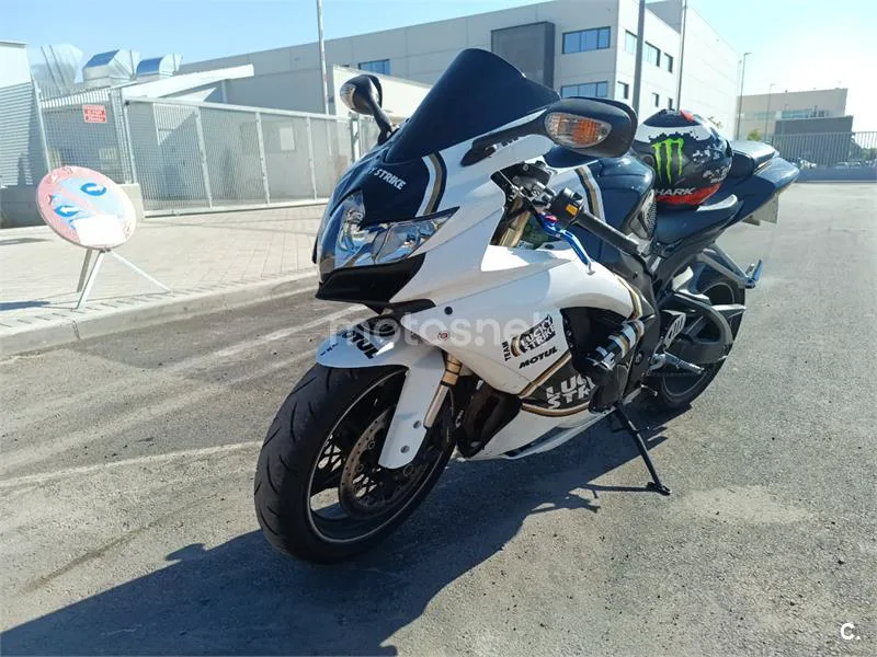 Suzuki GSX-R600 - Vista 4