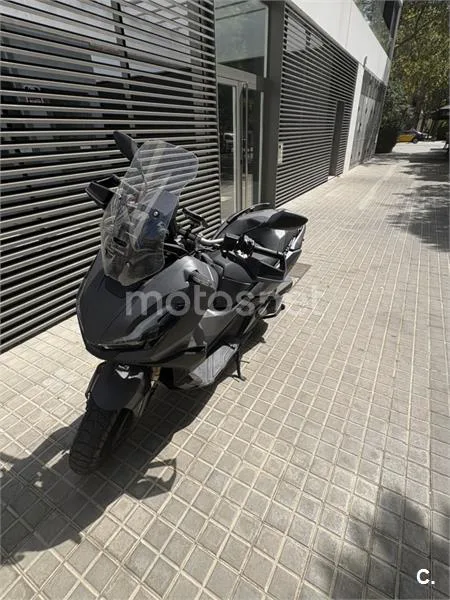 Honda ADV350 4800 € 2023 Barcelona - 1
