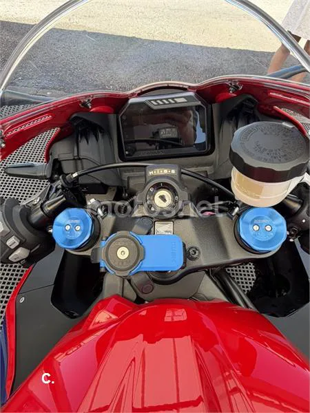 Honda CBR600RR - Vista 6