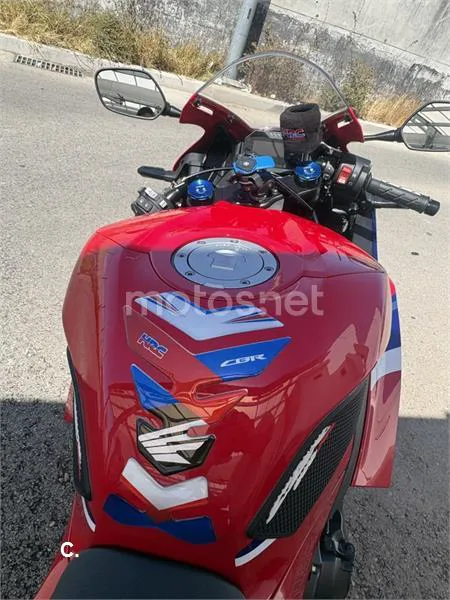 Honda CBR600RR - Vista 8